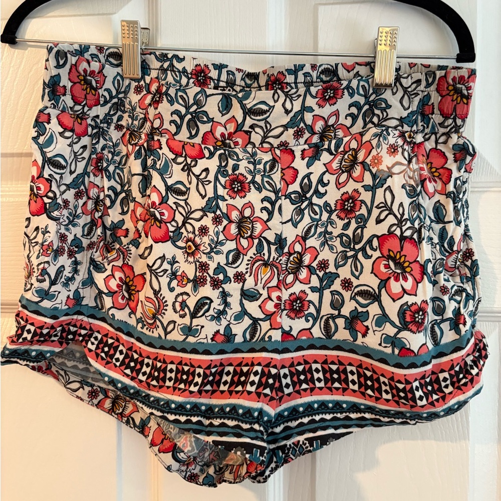 Express Floral High Waist Women's Shorts - Red and Blue